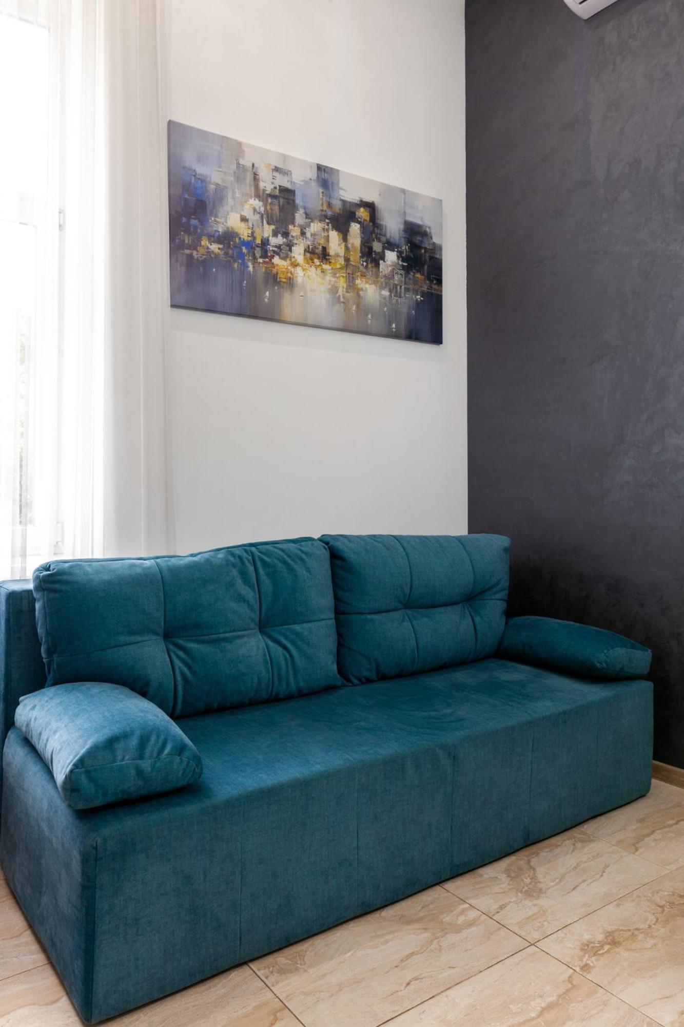 Royal Apartment On Franka 28 Lviv Exterior photo